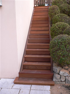 Escalier - bois-de-terrasse.com